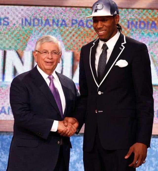 记者：国米签哈伊杜克18岁中卫布拉尼米尔的交易已完成80%（记者：国米引进哈伊杜克18岁中卫布拉尼米尔进展已达80%）