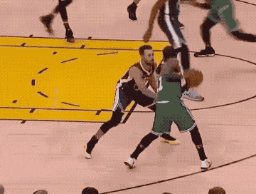 意媒：此前因流感缺阵的博尼尚未恢复训练，不确定能否踢意杯（意媒：因流感缺阵的博尼仍未复训，出战意杯存疑）