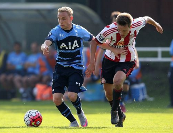 美记：公牛不会主动出击追求字母哥，倾向保留现有阵容（美媒记者称：公牛无意主动追逐字母哥，更愿维持现有班底）