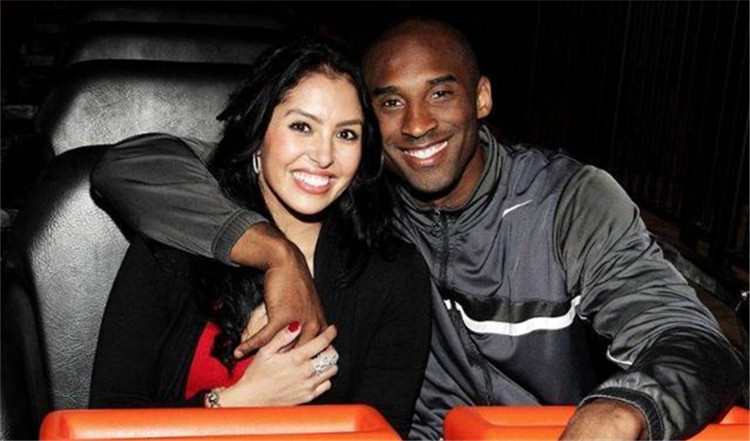 半场：博洛尼亚0-0那不勒斯，乔纳森-罗远射造险（半场战报：博洛尼亚0-0那不勒斯，乔纳森-罗远射险破门）