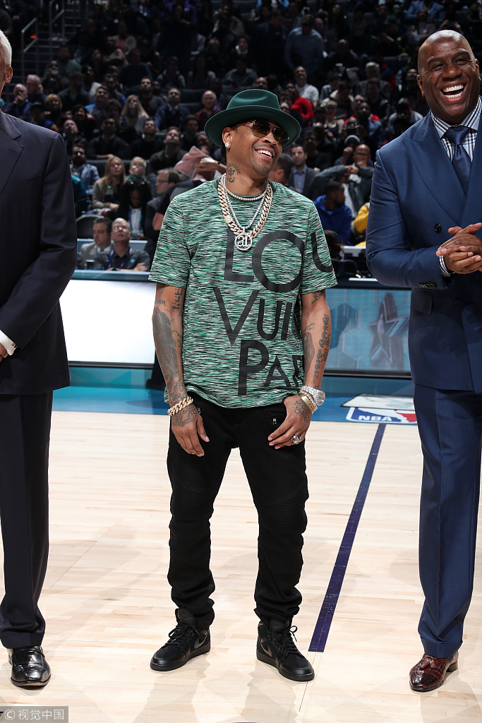 国米vs拉齐奥：劳塔罗搭档博尼，巴雷拉、恰尔汗奥卢出战（国米迎战拉齐奥：劳塔罗联手博尼，巴雷拉与恰尔汗奥卢出战）