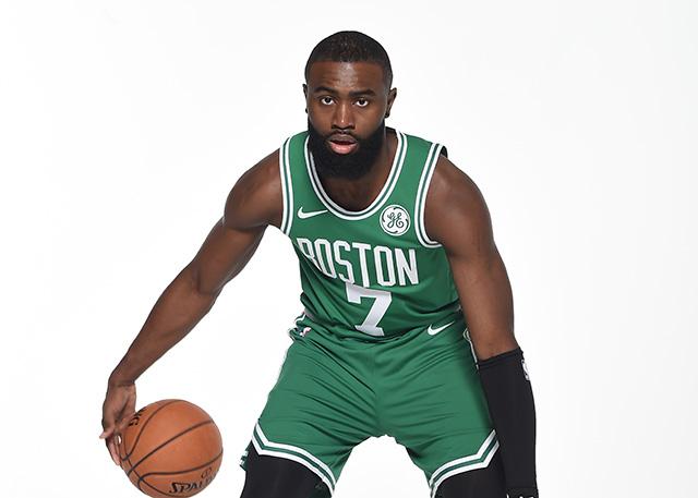 一只猫咪闯入罗马赛前发布会，加斯佩里尼：让它替我回答！（罗马赛前发布会遭猫乱入，加斯佩里尼：让它替我答！）