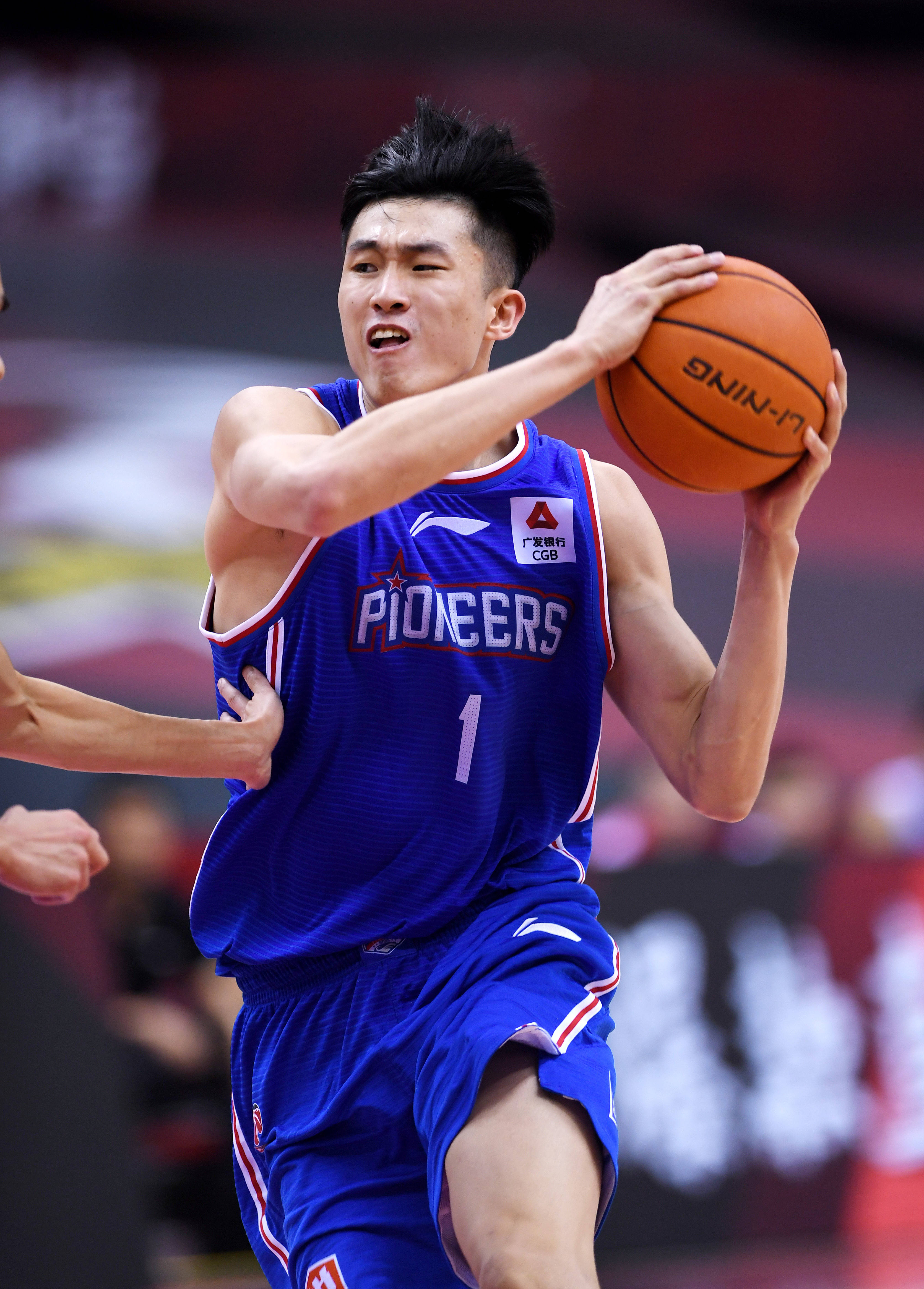 德甲前瞻：拜仁欧冠失利后德甲必须获胜，圣保利已遭遇8连败（德甲前瞻：欧冠受挫后拜仁急需三分，圣保利苦吞八连败）