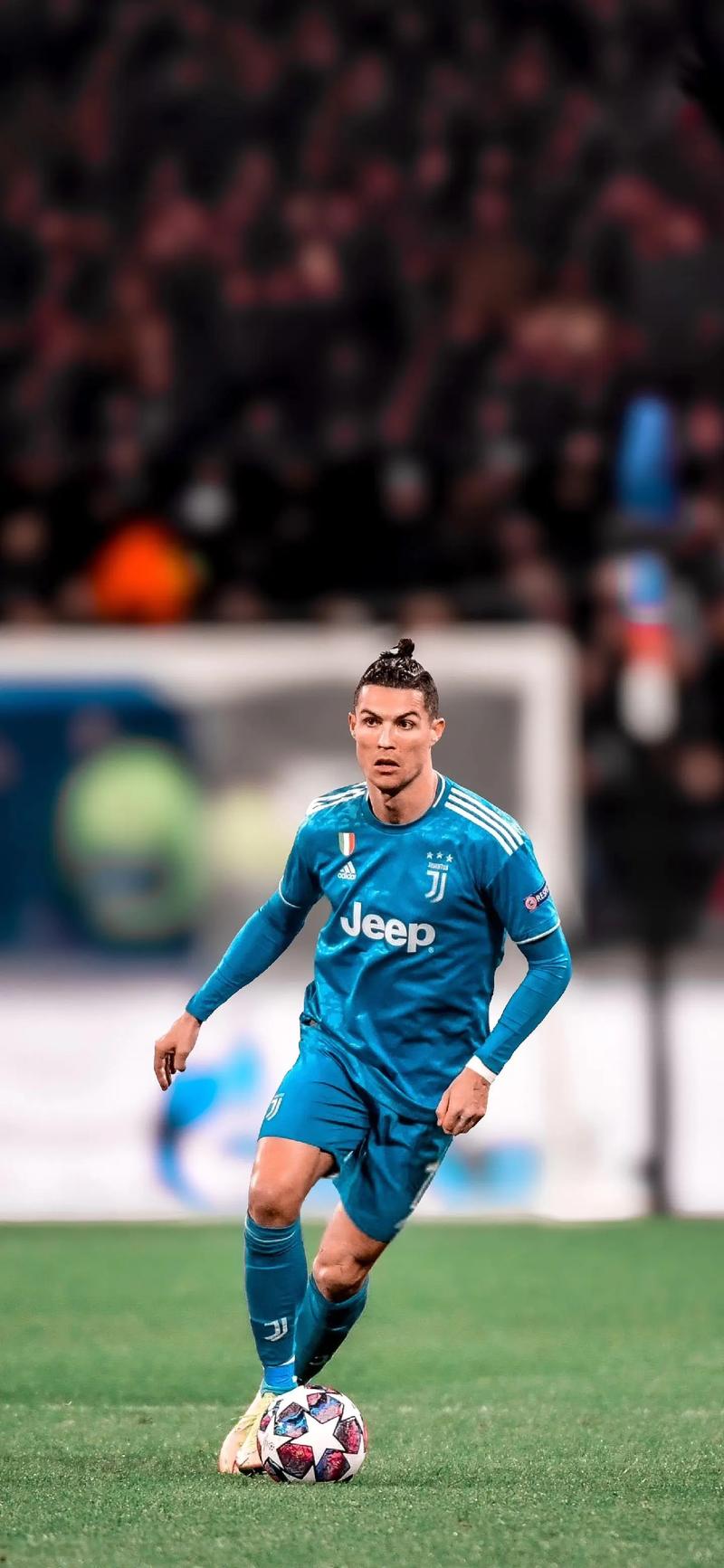 云南玉昆门将余鉴贤：希望下个赛季我能参加更多比赛（云南玉昆门将余鉴贤盼下赛季获得更多出场机会）