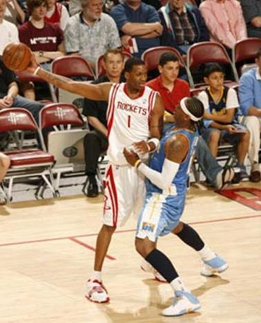 NBA官方新秀榜：弗拉格重回榜首，奎因升至第三（NBA官方新秀榜更新：弗拉格重返第一，奎因跃升第三）